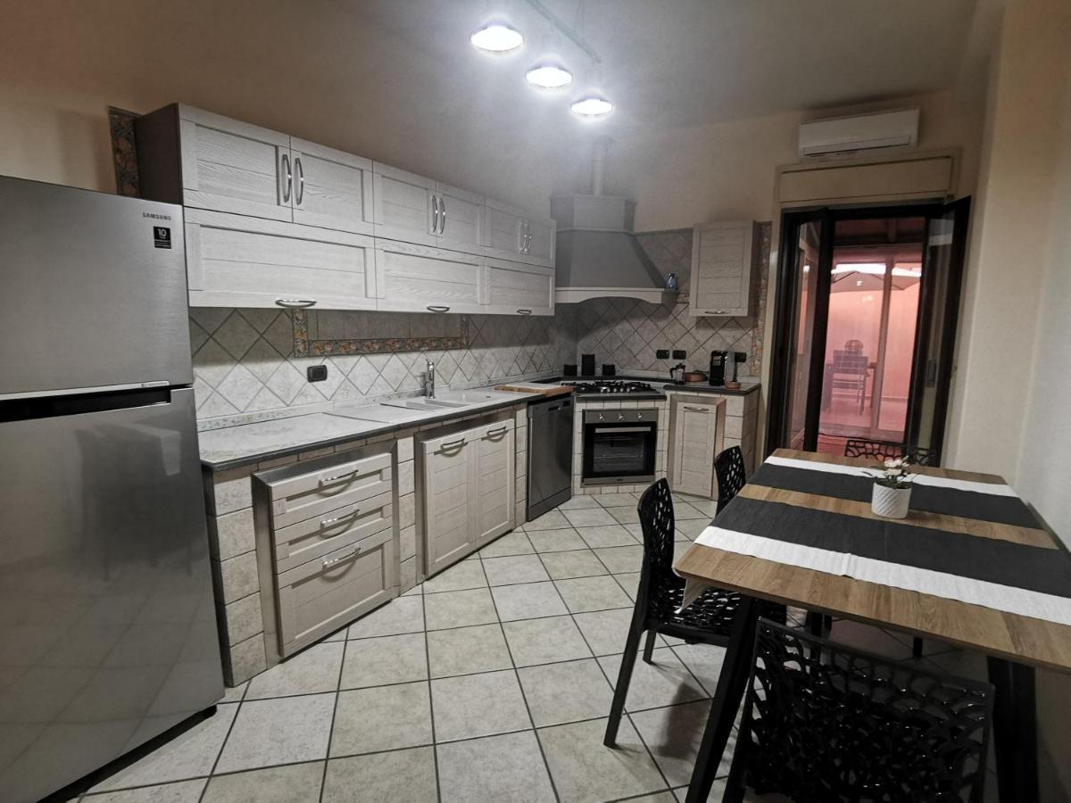 Casa Ruby Lägenhet Misterbianco Exteriör bild