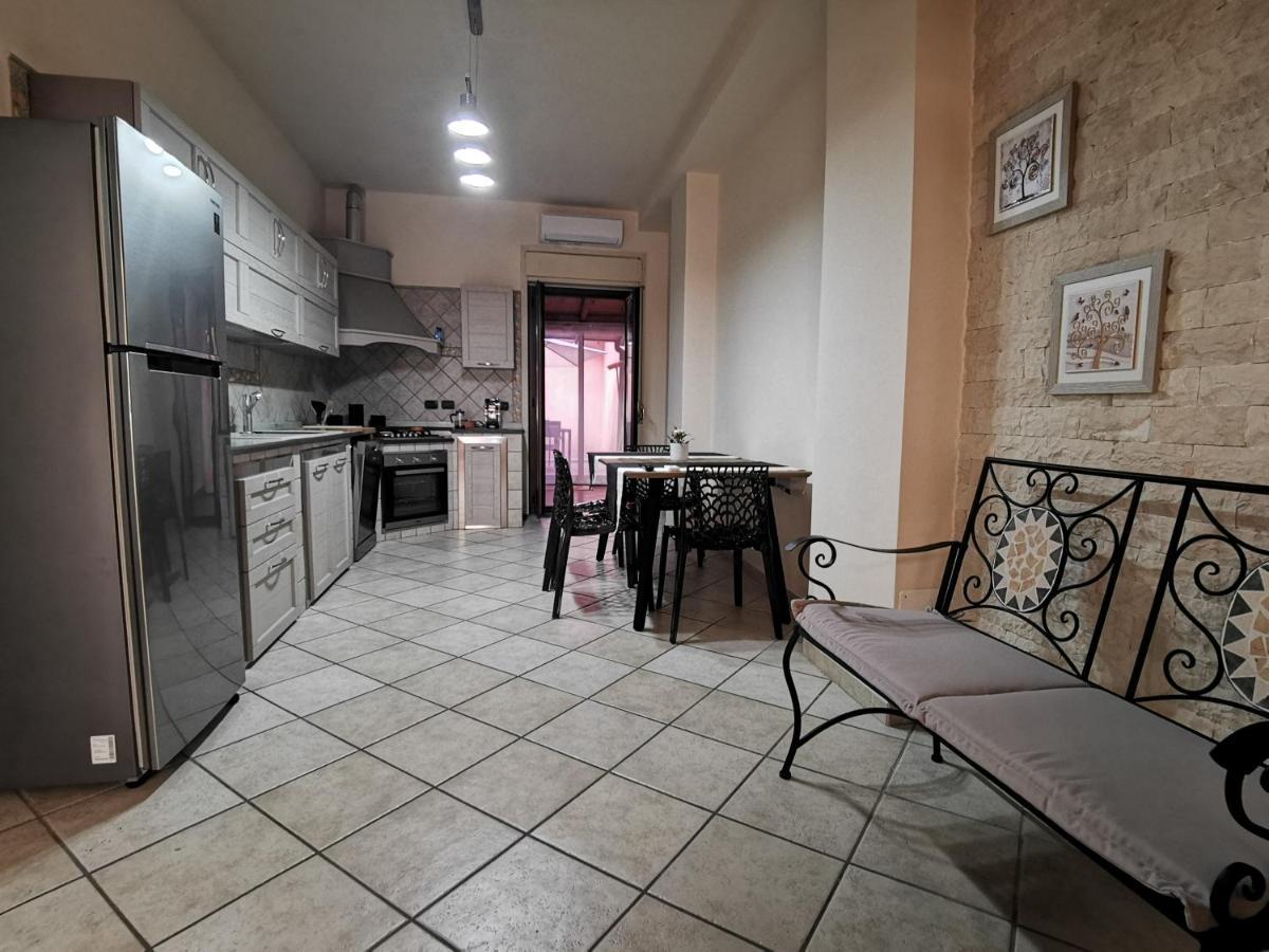 Casa Ruby Lägenhet Misterbianco Exteriör bild